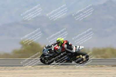 media/Apr-20-2025-CVMA (Sun) [[39090e8767]]/Race 9-Formula LW Twins Shootout/